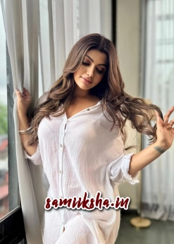 Escort service in Delhi